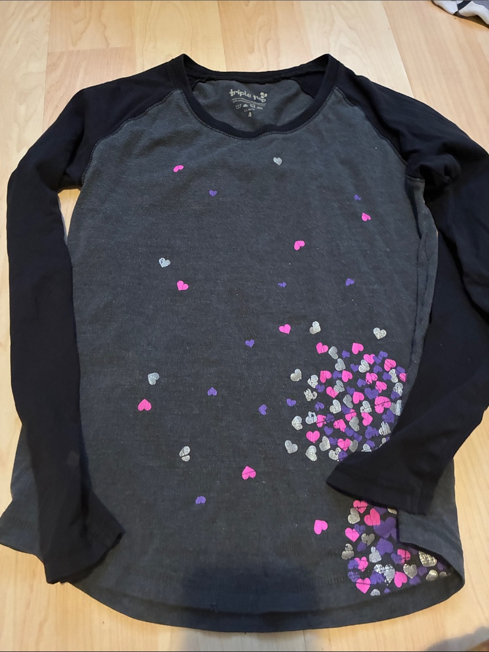 Girls' Charcoal Long-Sleeve Heart Print Tee